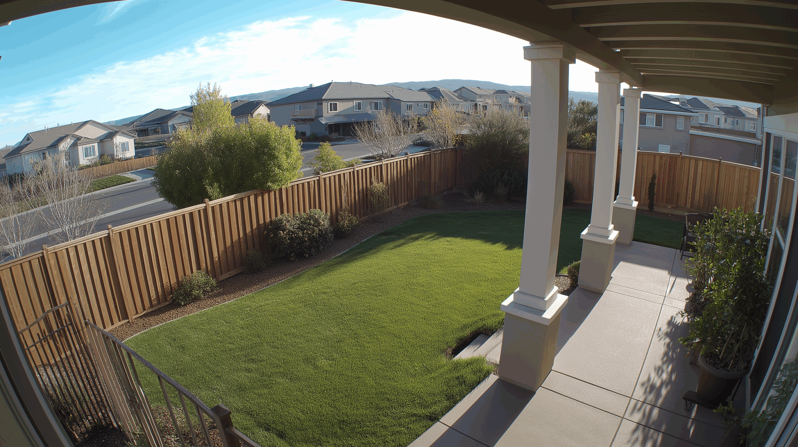 jk10922_clean_high-definition_surveillance_footage_daytime_view_790931b5-6786-43bb-9958-0a4dc0869f1c.png